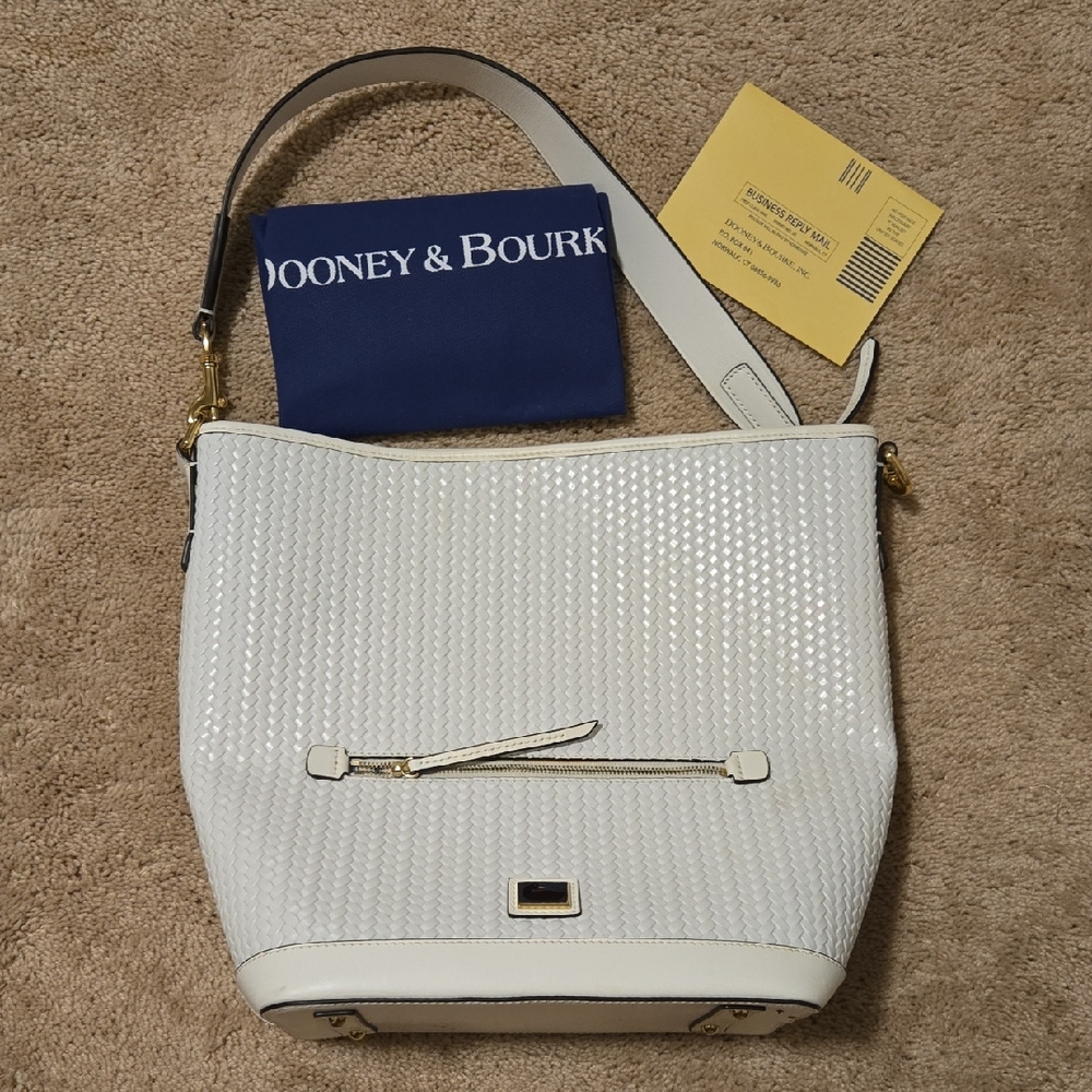 Dooney & Bourke White Textured Shoulder Bag
